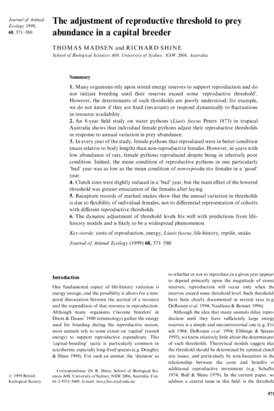 The adjustment of reproductive threshold to prey abundance in a capital breeder