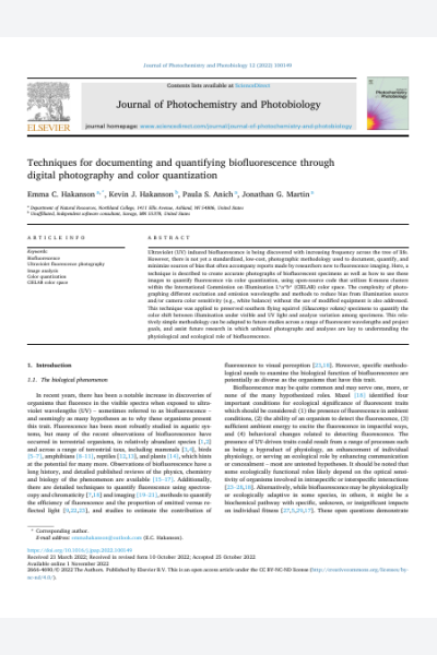Techniques for documenting and quantifying biofluorescence through digital photography and color quantization